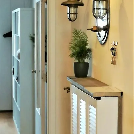 Lo & L'oo Lejlighed *