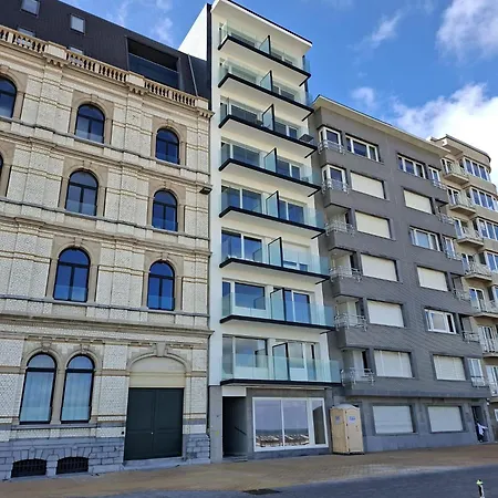 Lo & L'oo Apartment *
