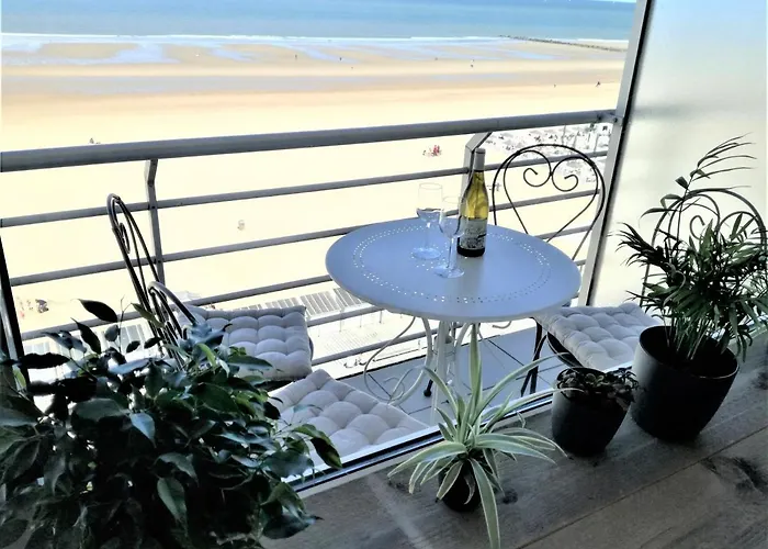 Lo & L'oo Apartment *